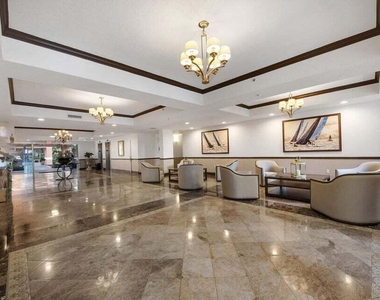 1805 N Flagler Drive - Photo Thumbnail 32