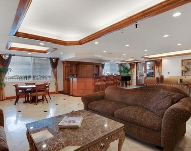 1805 N Flagler Drive - Photo Thumbnail 34