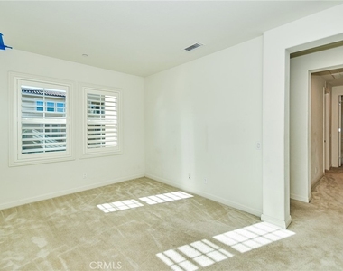 115 Mesa Verde Lane - Photo Thumbnail 27