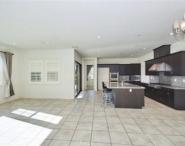 115 Mesa Verde Lane - Photo Thumbnail 12
