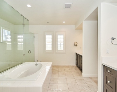 115 Mesa Verde Lane - Photo Thumbnail 44
