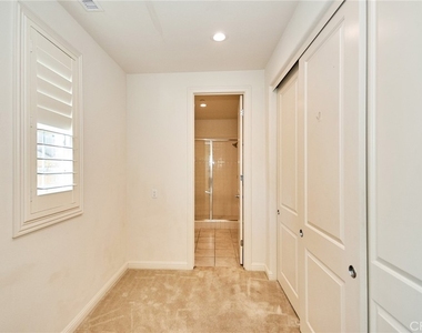 115 Mesa Verde Lane - Photo Thumbnail 18