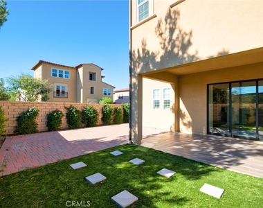 115 Mesa Verde Lane - Photo Thumbnail 54