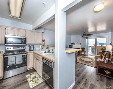 11410 Brookshire #321 Avenue - Photo Thumbnail 7