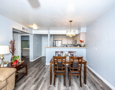 11410 Brookshire #321 Avenue - Photo Thumbnail 6