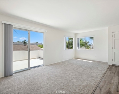 375 Woodland Pl - Photo Thumbnail 15