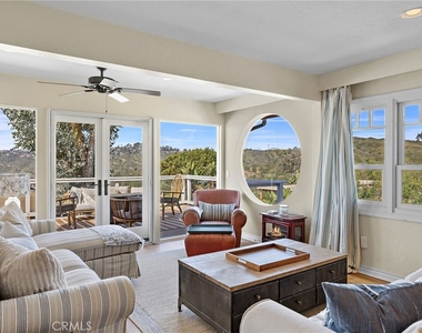 1185 Noria Street - Photo Thumbnail 8