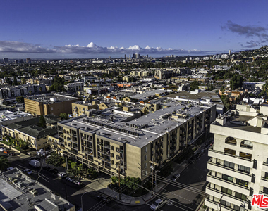 7320 Hawthorn Avenue - Photo Thumbnail 14