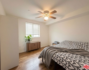 1254 W 37th Drive - Photo Thumbnail 1