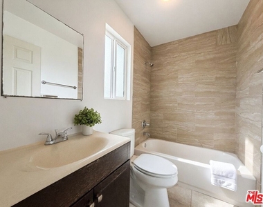 1254 W 37th Drive - Photo Thumbnail 6