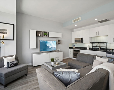 1100 Wilshire Boulevard - Photo Thumbnail 4