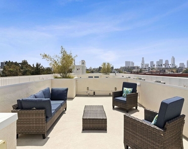132 Rosemont Avenue - Photo Thumbnail 2