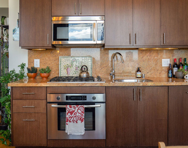 460 S Spring Street - Photo Thumbnail 13