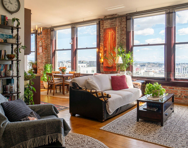 460 S Spring Street - Photo Thumbnail 6