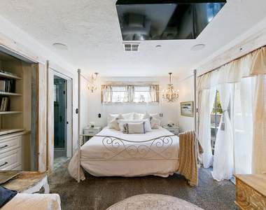 2851 Seabreeze Drive - Photo Thumbnail 25