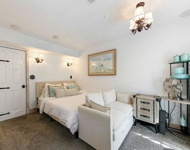 2851 Seabreeze Drive - Photo Thumbnail 32