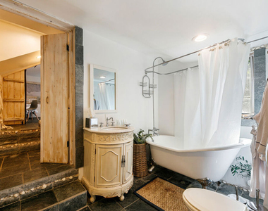 2851 Seabreeze Drive - Photo Thumbnail 51