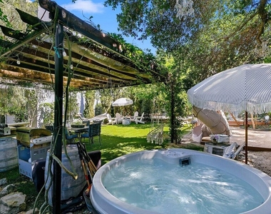 2851 Seabreeze Drive - Photo Thumbnail 62
