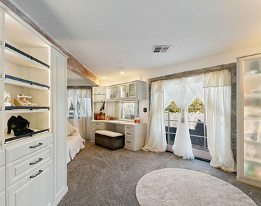 2851 Seabreeze Drive - Photo Thumbnail 30