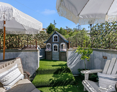 2851 Seabreeze Drive - Photo Thumbnail 48