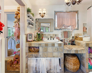2851 Seabreeze Drive - Photo Thumbnail 41