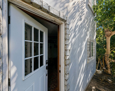 2851 Seabreeze Drive - Photo Thumbnail 68