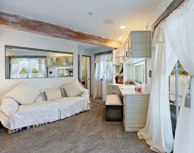 2851 Seabreeze Drive - Photo Thumbnail 31