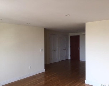 125 E Broadway - Photo Thumbnail 13