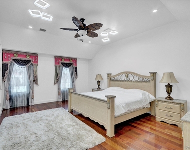 120 Majestic Drive - Photo Thumbnail 27
