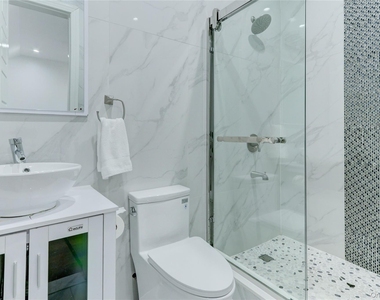 120 Majestic Drive - Photo Thumbnail 31