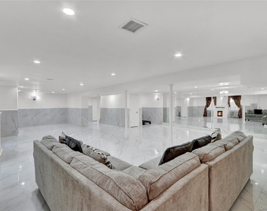 120 Majestic Drive - Photo Thumbnail 35