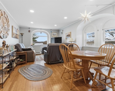 598 N Lake Boulevard - Photo Thumbnail 25