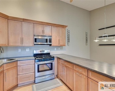 268 Kempsey Drive - Photo Thumbnail 12