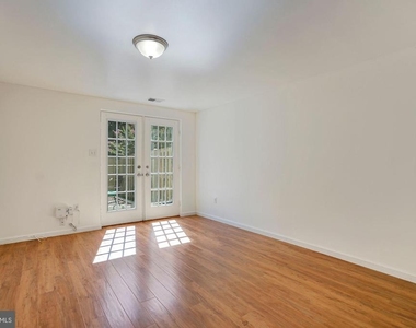 6356 Shaundale Drive - Photo Thumbnail 21