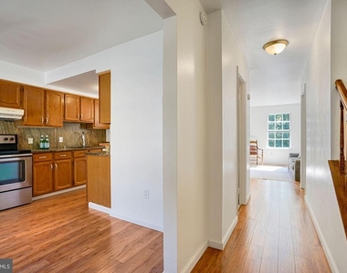 6356 Shaundale Drive - Photo Thumbnail 3