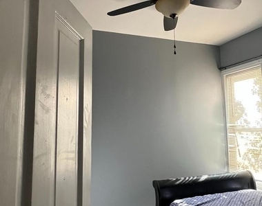 1644 N Dover Street - Photo Thumbnail 31