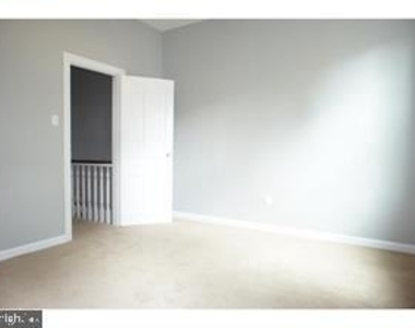 1644 N Dover Street - Photo Thumbnail 10