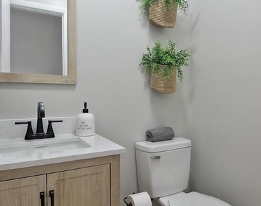 2705 Walnut Ridge Estates - Photo Thumbnail 11