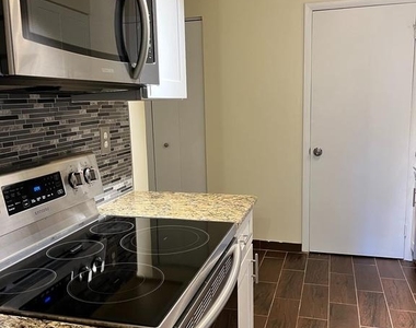 306a Kelly Cove - Photo Thumbnail 16