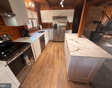23581 Belmar Drive - Photo Thumbnail 7