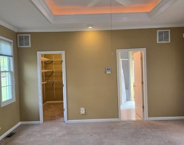 9 Tupelo Court - Photo Thumbnail 9
