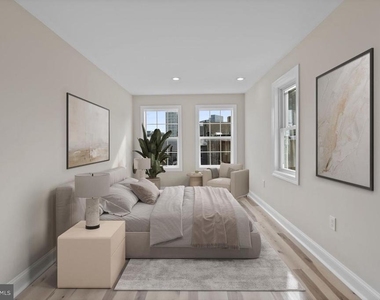 919 Stiles Street - Photo Thumbnail 16