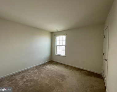 103 Alexandreas Court - Photo Thumbnail 32
