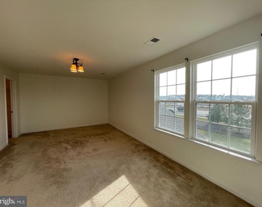 103 Alexandreas Court - Photo Thumbnail 37