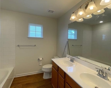 103 Alexandreas Court - Photo Thumbnail 33