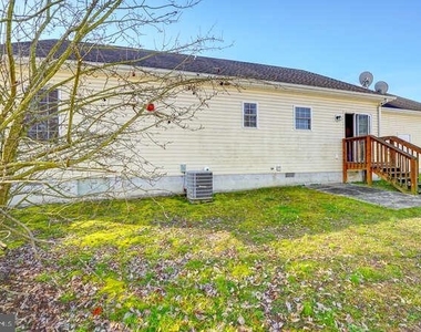 110 Fox Dale Road - Photo Thumbnail 39