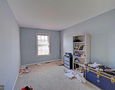 110 Fox Dale Road - Photo Thumbnail 30