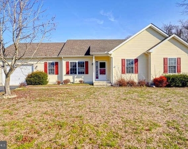 110 Fox Dale Road - Photo Thumbnail 1