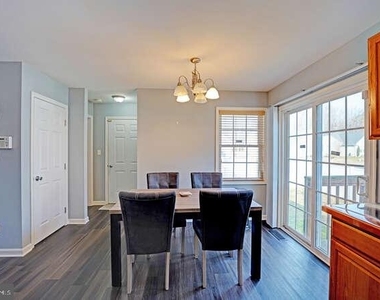 110 Fox Dale Road - Photo Thumbnail 22