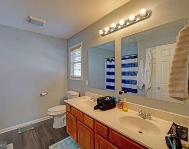 110 Fox Dale Road - Photo Thumbnail 28